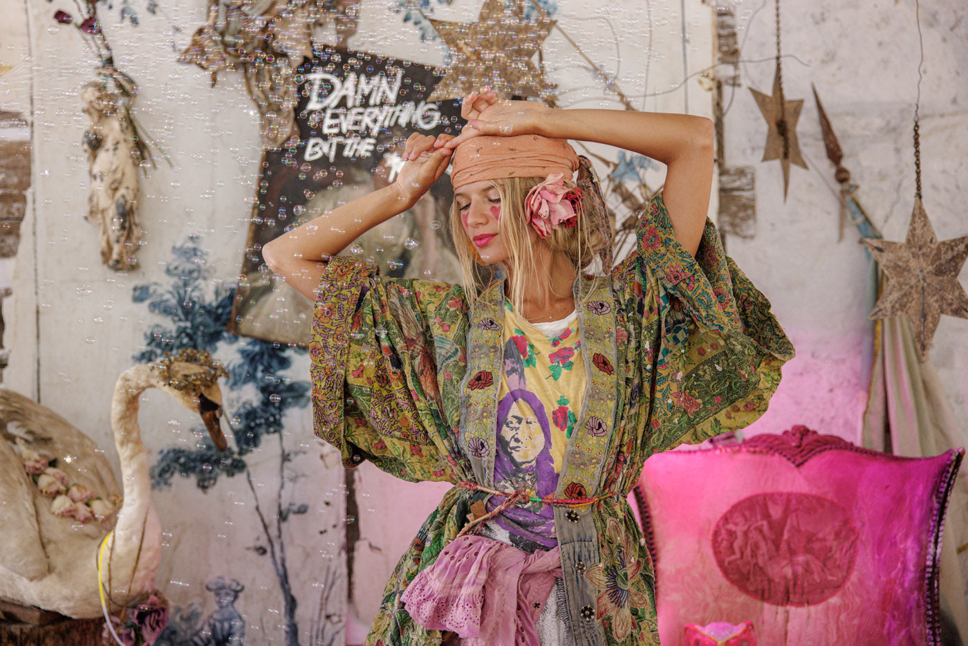 Magnolia Pearl Kontessa Kimono 1323 - Passionate
